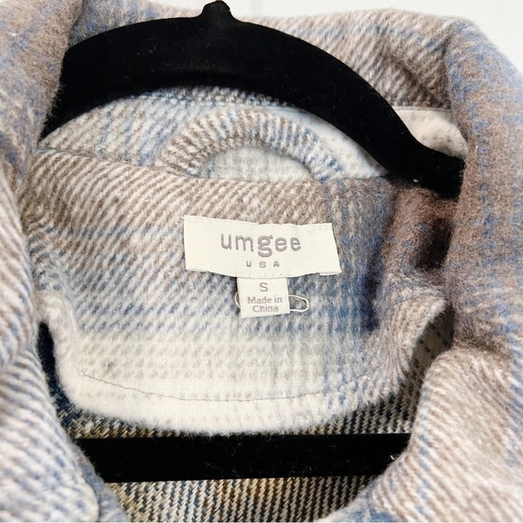Umgee Plaid Fringe Hem Long Jacket  blue and cream sz Small - Picture 6 of 8